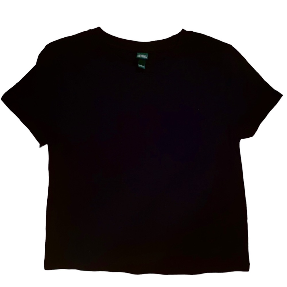NWOT Wild Fable Ladies' Festival Cali Crop T-Shirt Size XS